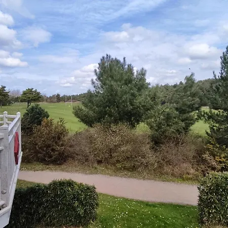 Argousiers 111 Апарт-отель *